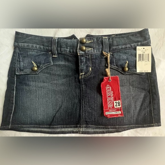 Guess Denim Mini Skirt Chadwick Wash Womens Size 28 bought at Bloomies NYC VTG - Picture 1 of 10